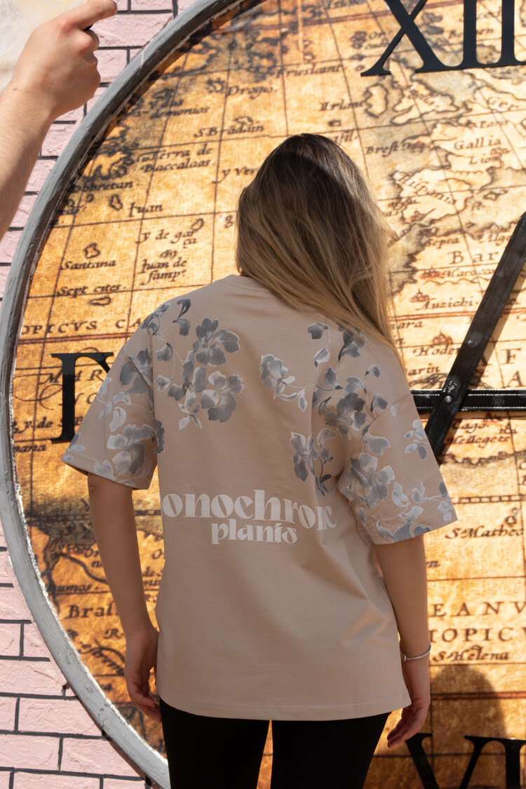 Premium kalite çiçek desenli Tshirt 
