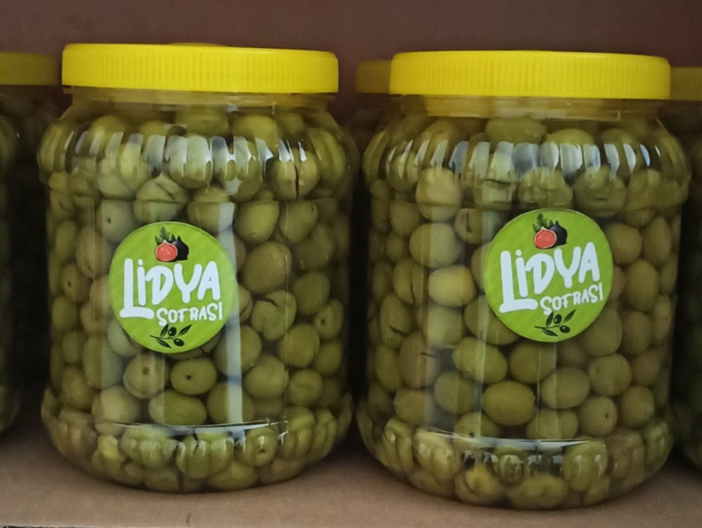 Yeşil kırma zeytin (net:1250 gr)