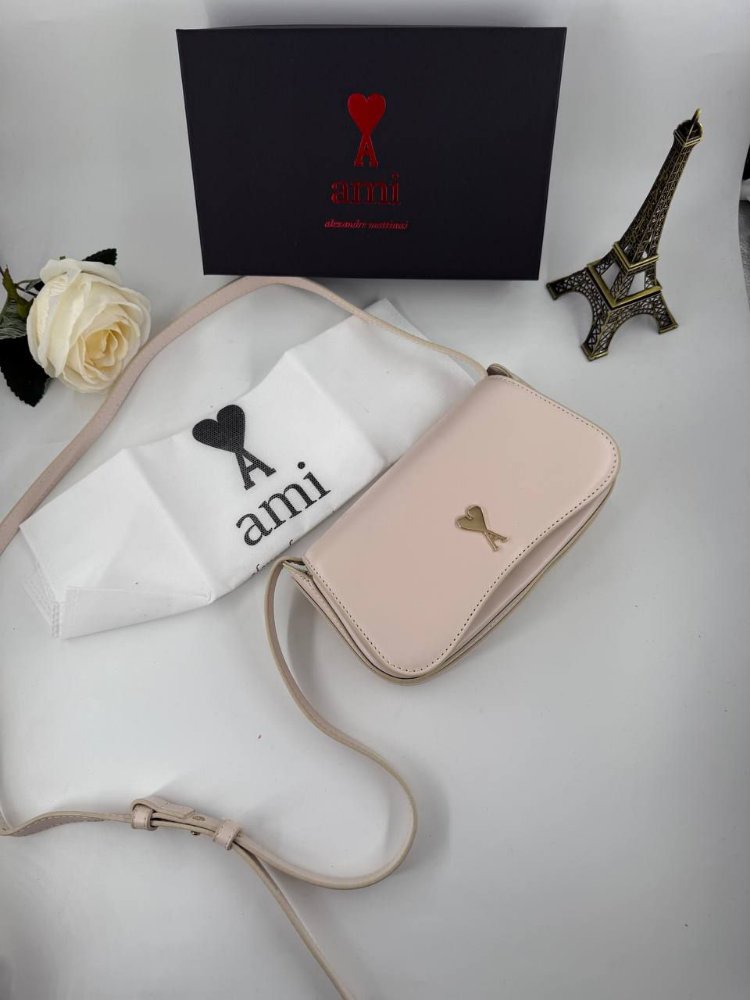 Ami Paris 
Small Glazed El ve Omuz çantası 