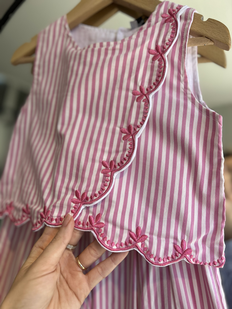 Nakışlı çizgili pembe takım