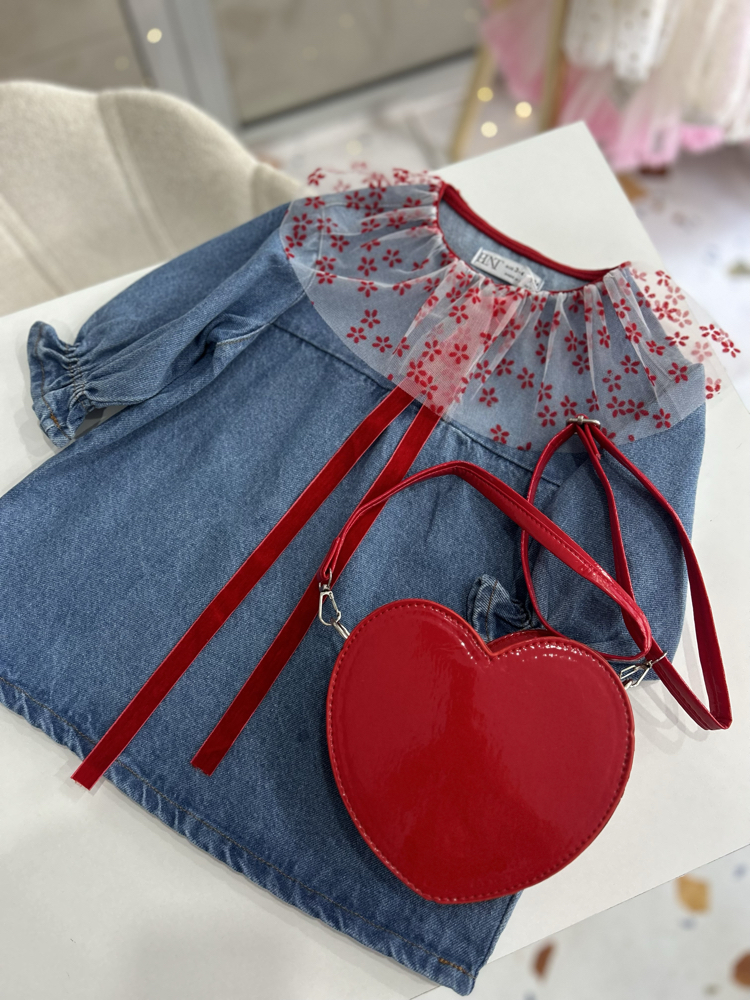 Denim tül yakalı elbise