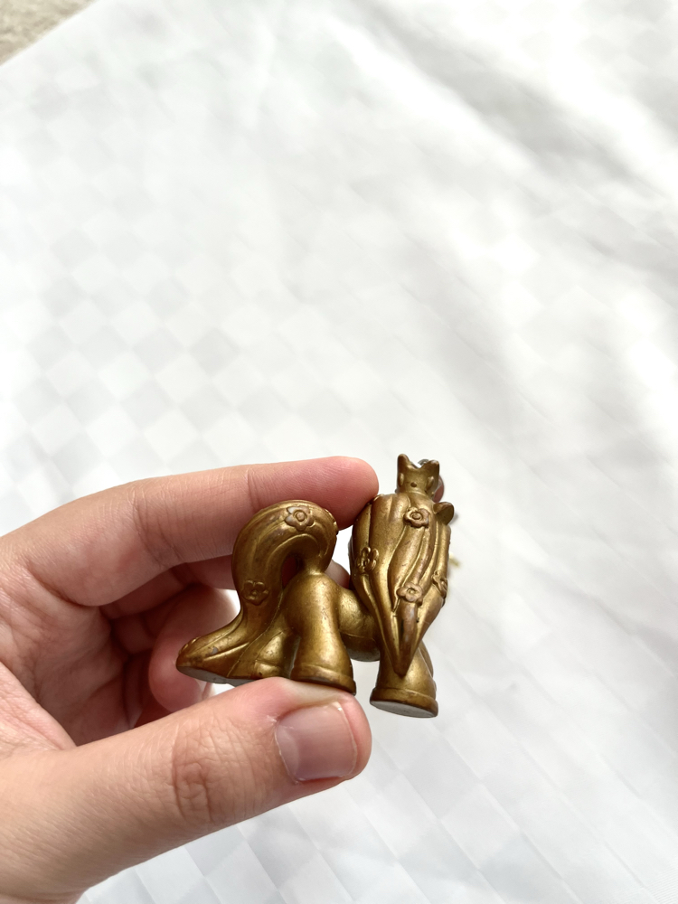 Altın Pony Anahtarlık