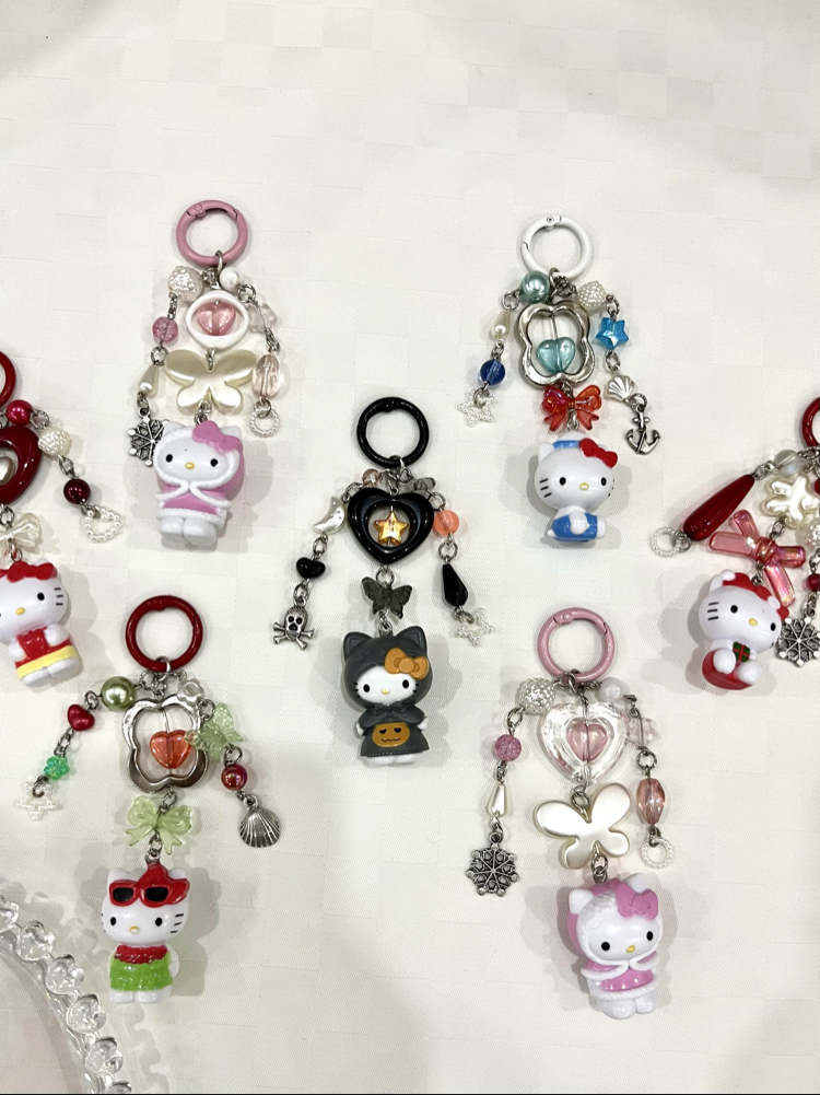 Hello Kitty Anahtarlık