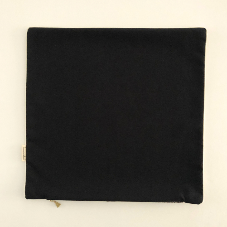 Kaplan Desenli Kırlent Kılıfı 45x45