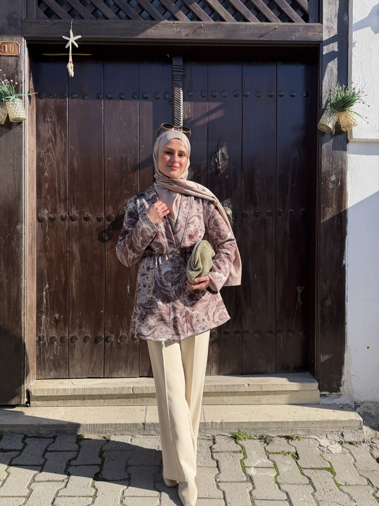 Bej İkili Takım