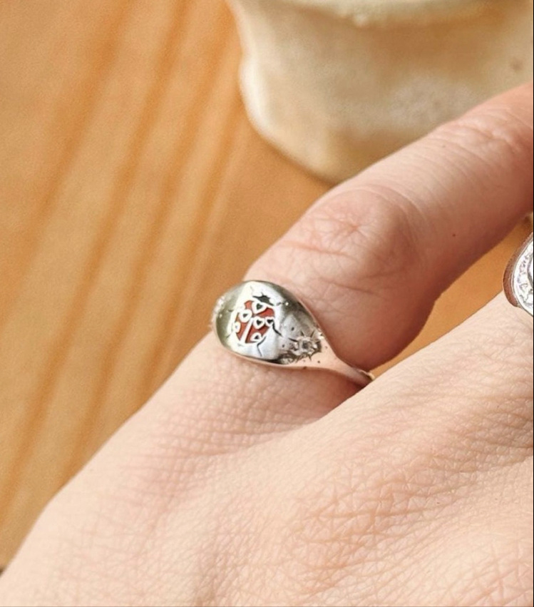 Ladybug yüzük