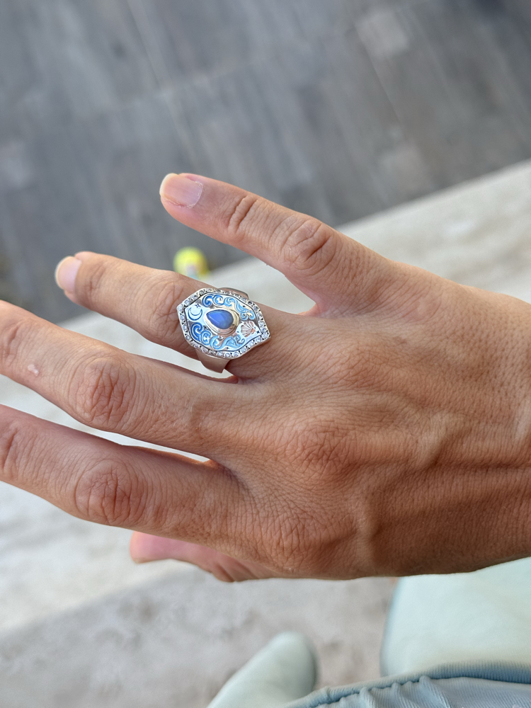 Opal shield yüzük