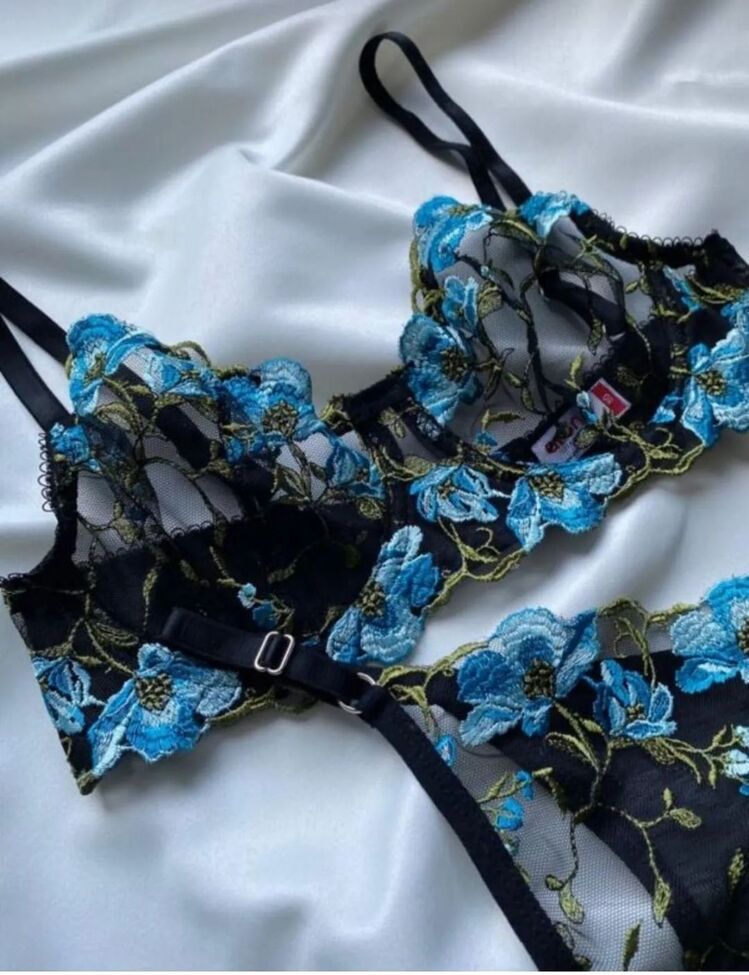 Mavi Çiçekli Bralet Takım