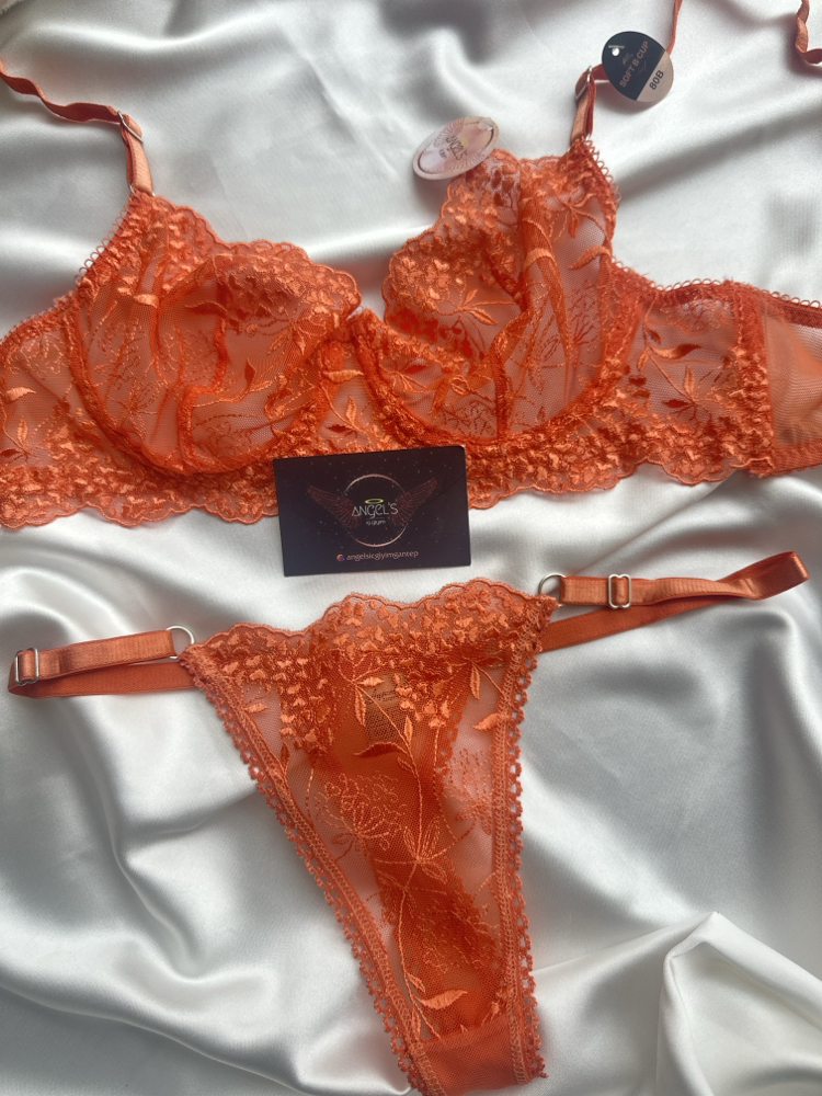 Turuncu bralet takım
