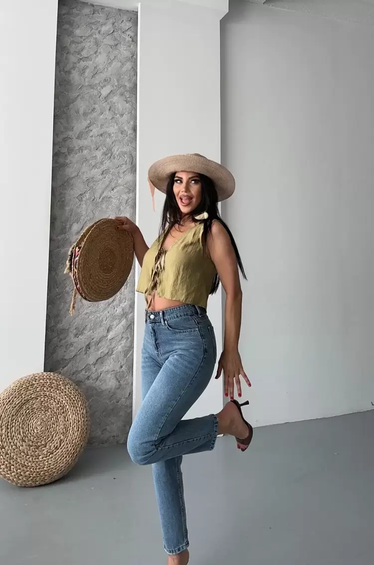 Mom fit bıyık kar yıkama jeans pantolon koyu mavi d2006