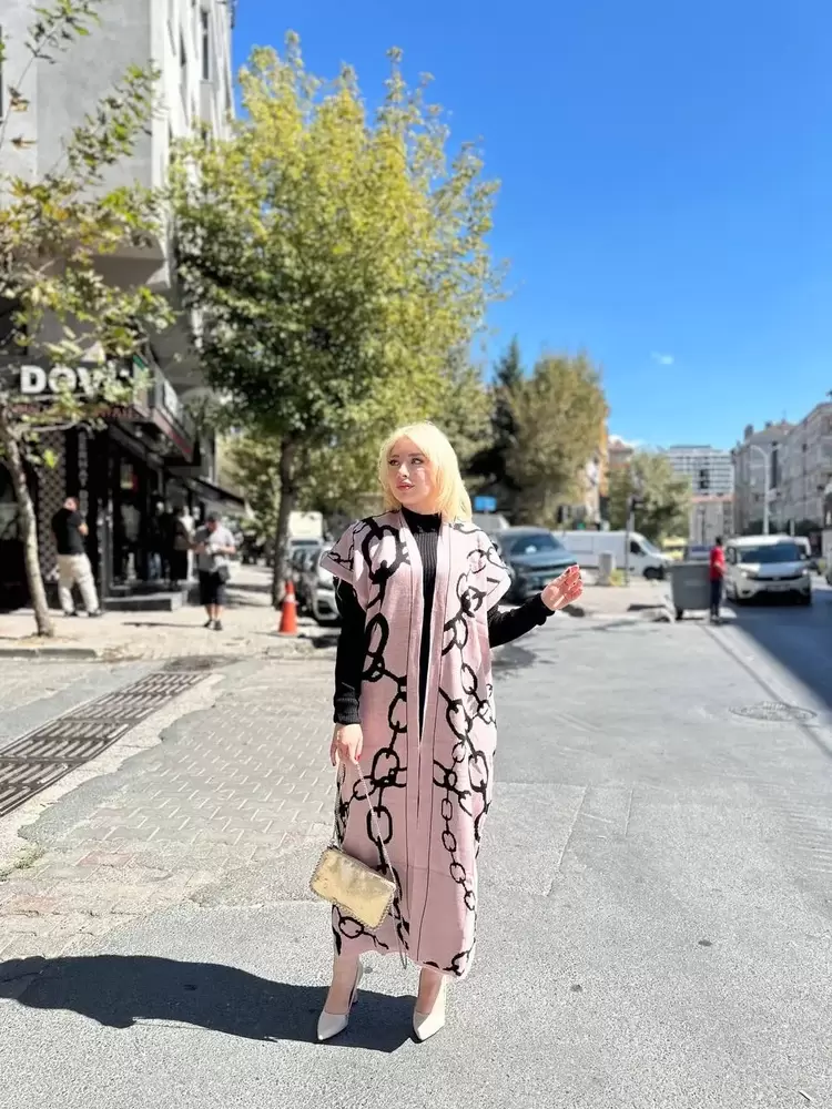 Siyah çizgi desenli elbiseli hırka takım pudra siyah