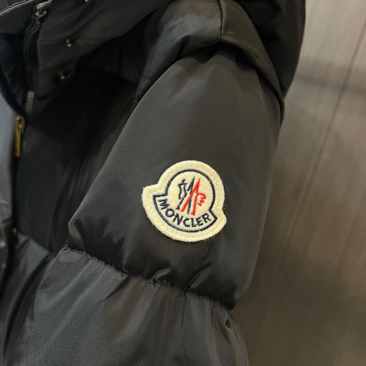 Moncler Chamer kadın kapüşonlu uzun kaz tüyü mont