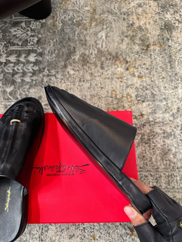 Schiaparelli Sanatı Terlik