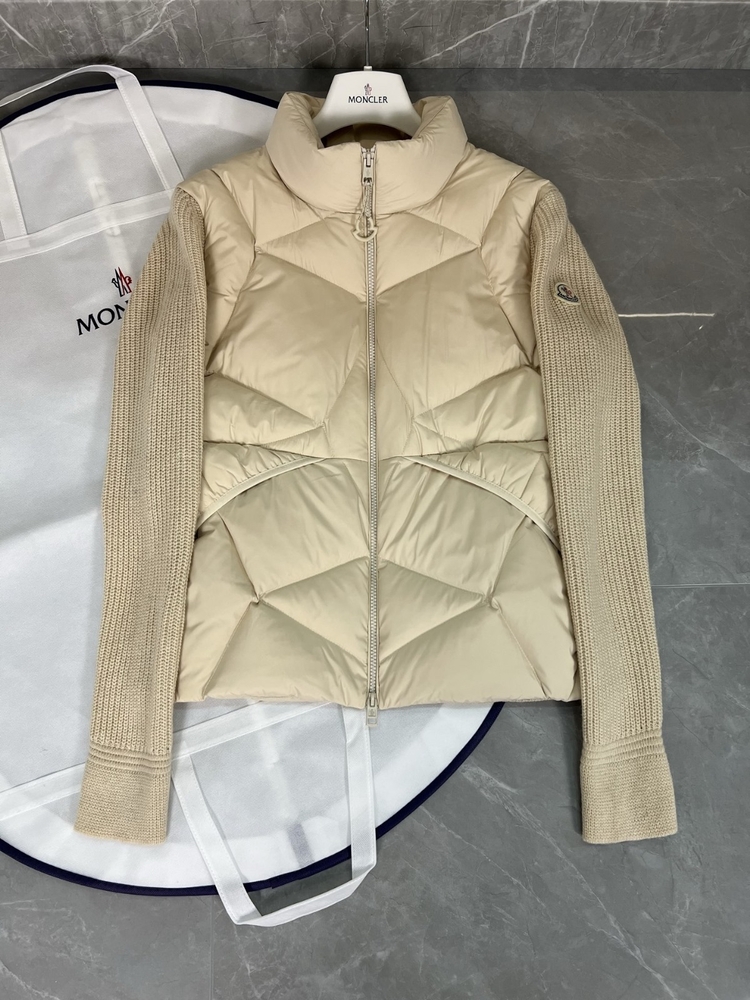 Moncler'in şişme mont 