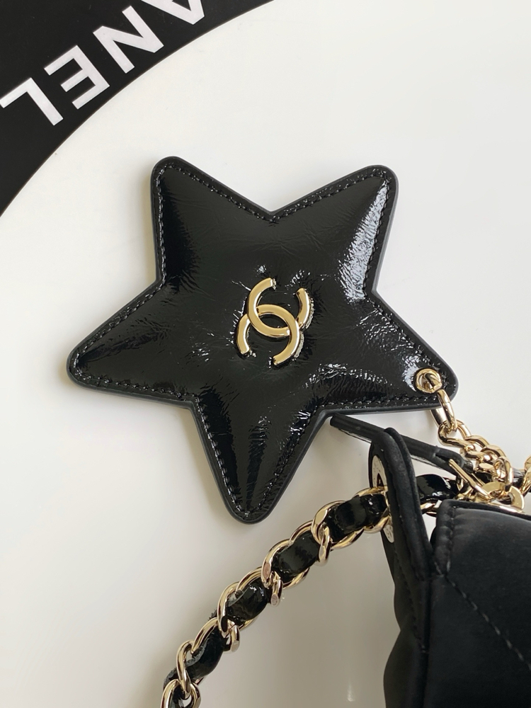 Chanel 25N Ski Capsule Yıldız Detaylı Mini Omuz Çantası