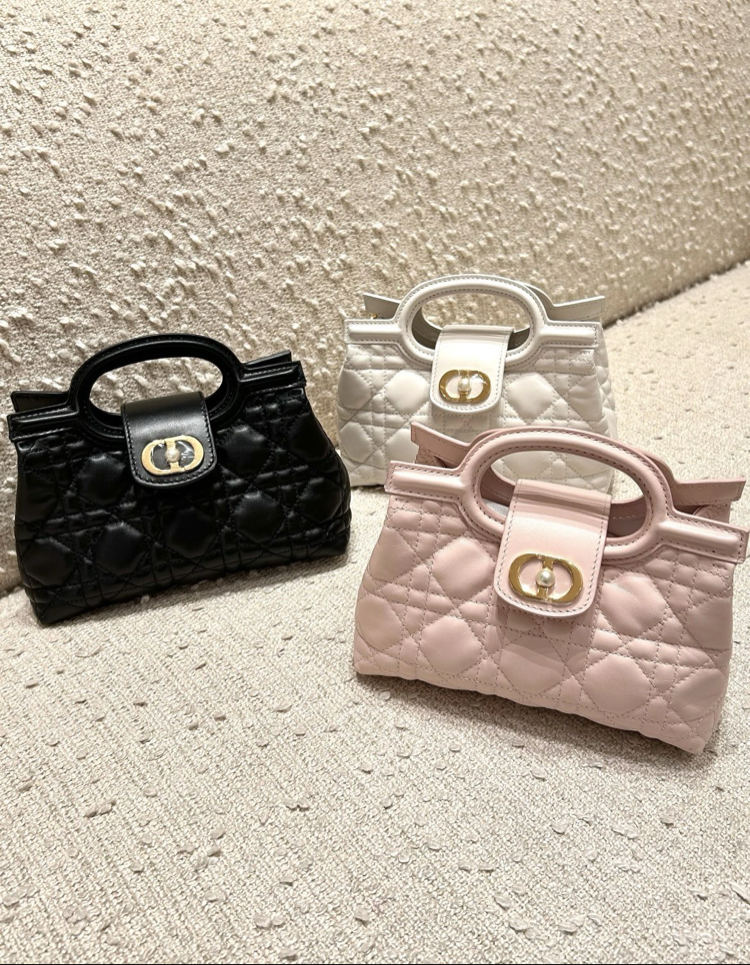 Çanta Elegance Mini Quilted Tote