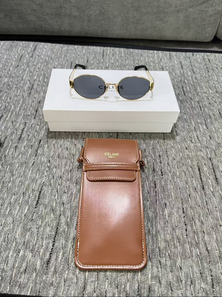 Celine Gözlük Askılı Deri Telefon ve Gözlük Kılıfı