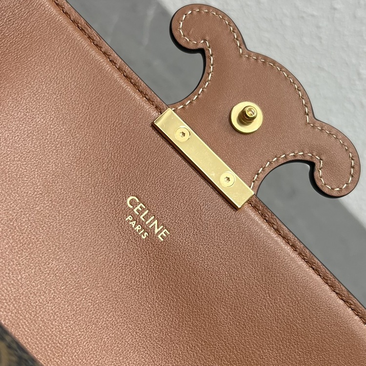 Celine Triomphe  Premium Çanta