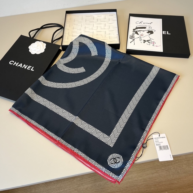 chanel paris lacivert ipek başörtü