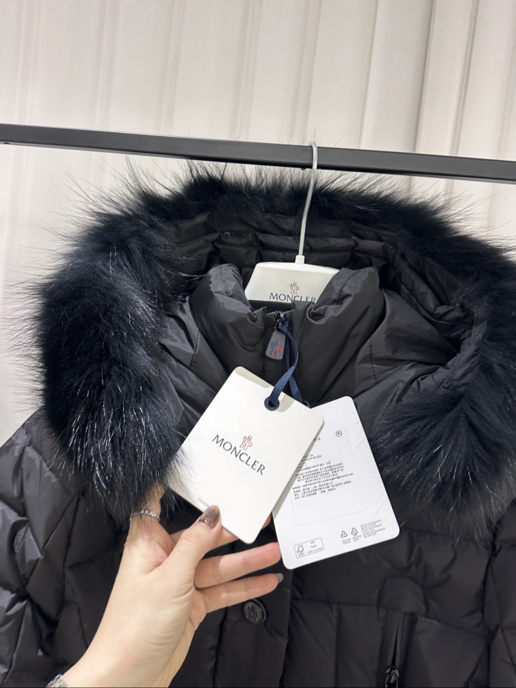 Moncler Beverley Kadın Lüks Outdoor Serisi Kuş Tüyü Ceket