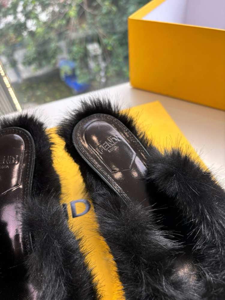 Fendi  süper lüks yüksek topuklu retro peep-toe terlikleri