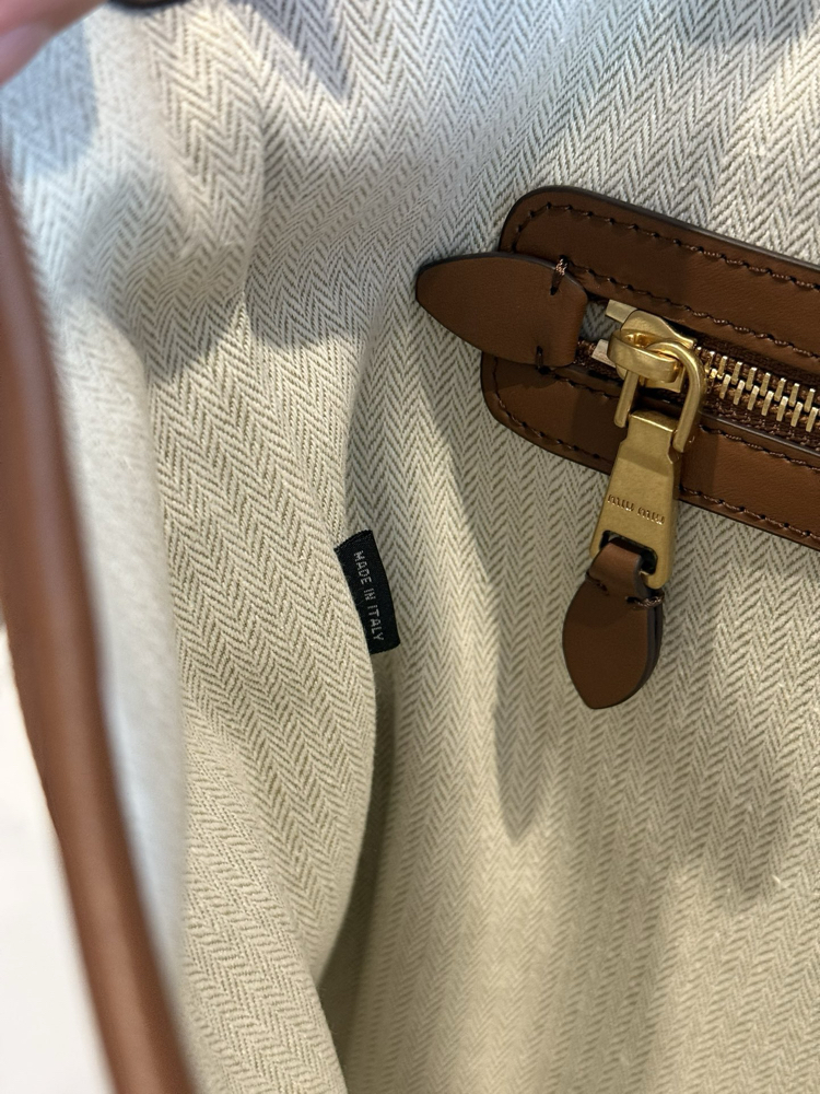 Miu Miu Patchwork Deri Hobo Çanta
