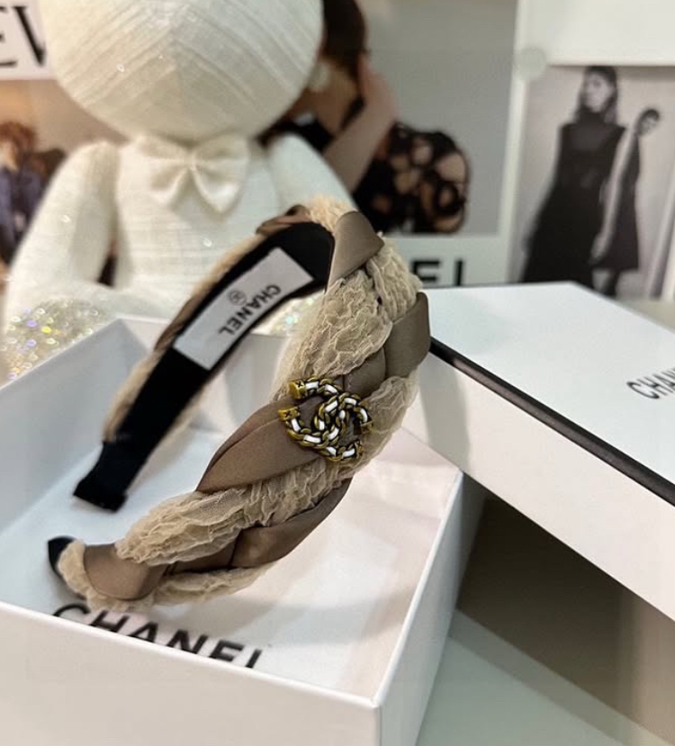 Chanel Saç tacı