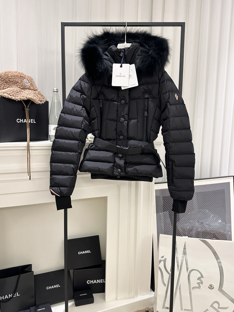 Moncler Beverley Kadın Lüks Outdoor Serisi Kuş Tüyü Ceket