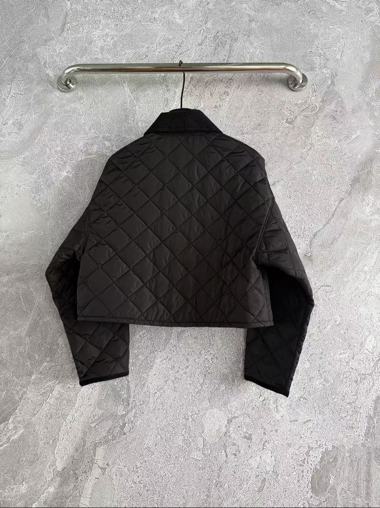 Prada Kapitone Mont