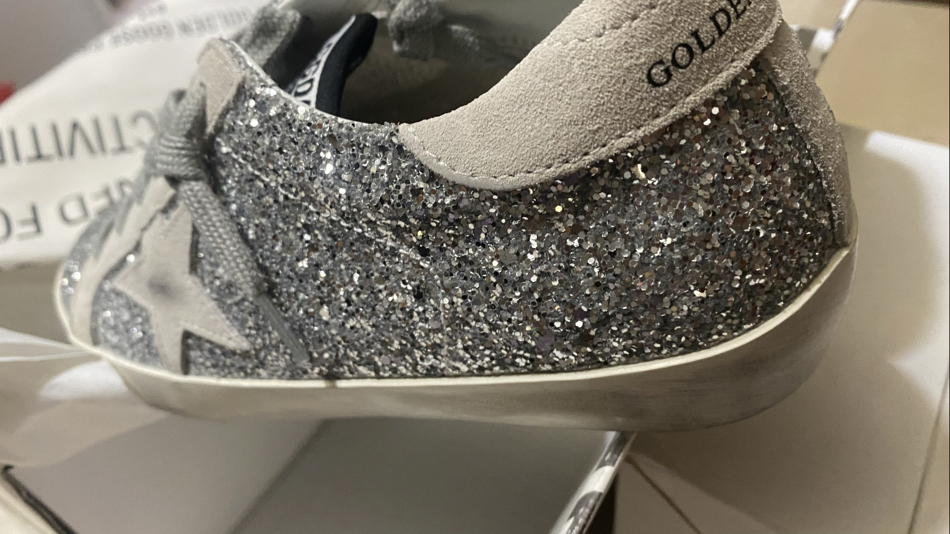Simli Yıldız Detaylı Sneaker
