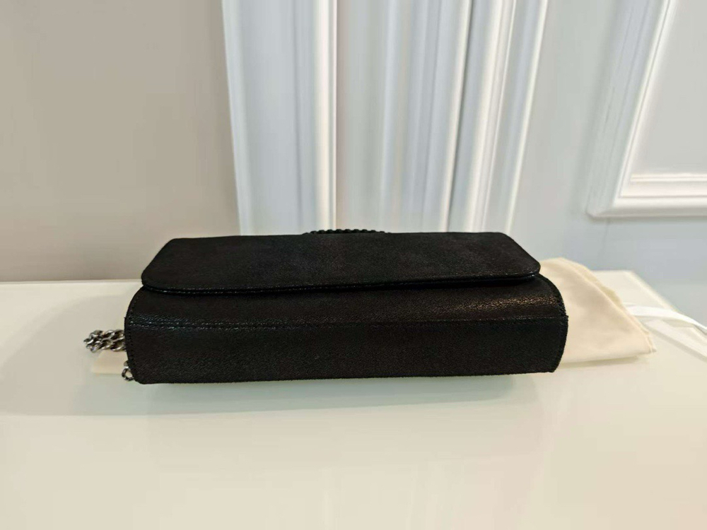 Falabella-Style Shaggy Deer Zincirli Çanta