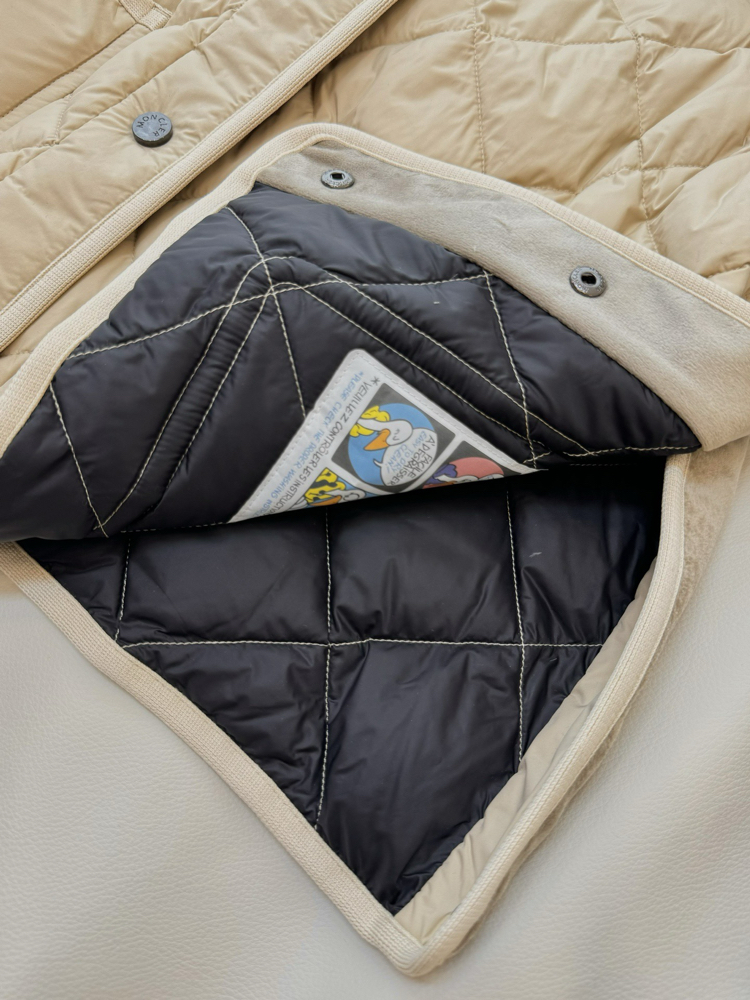 MONCLER Cygne Diamond‑Quilted Short Down Jacket / Moncler Cygne down jacket