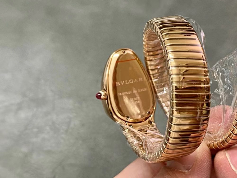 BVLGARI SERPENTI Saat