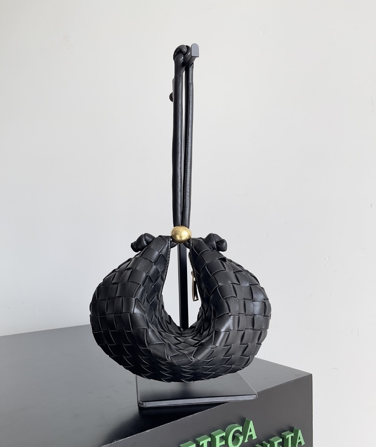 bottega veneta jodie mini black