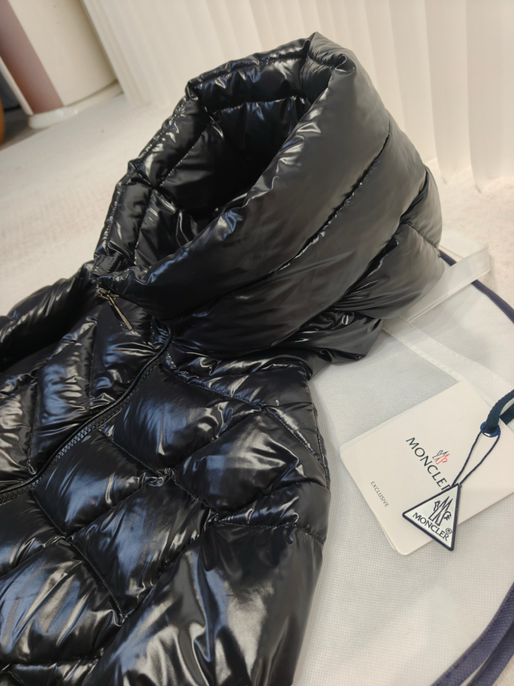 MONCLER MARUS – KADIN UZUN KAPÜŞONLU KAZ TÜYÜ MONT