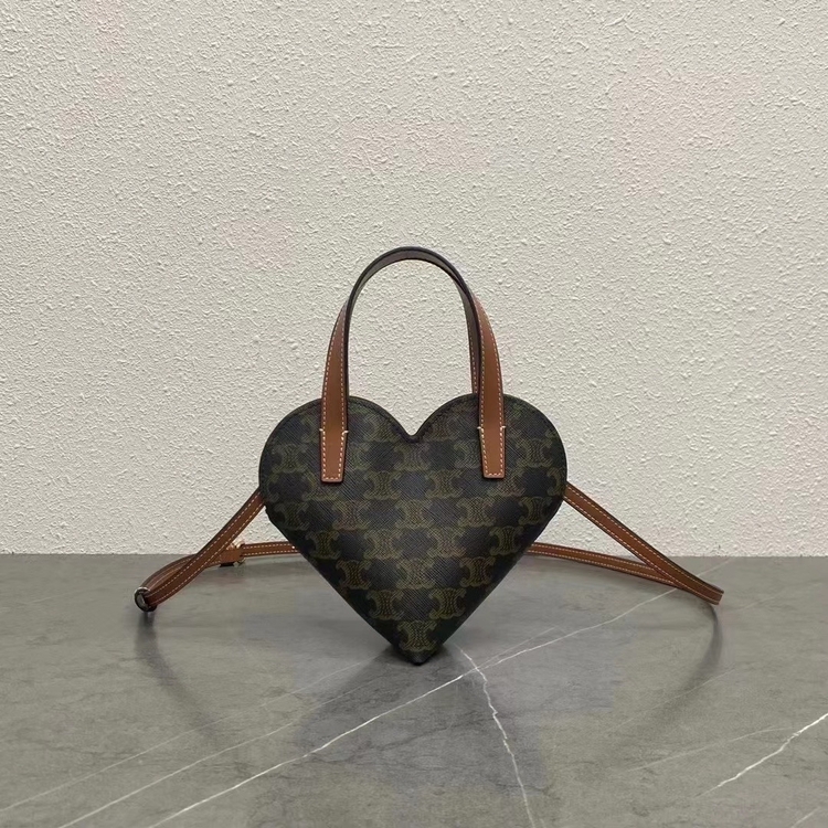 celine triomphe kanvas kalp şekilli çapraz askılı mini çanta