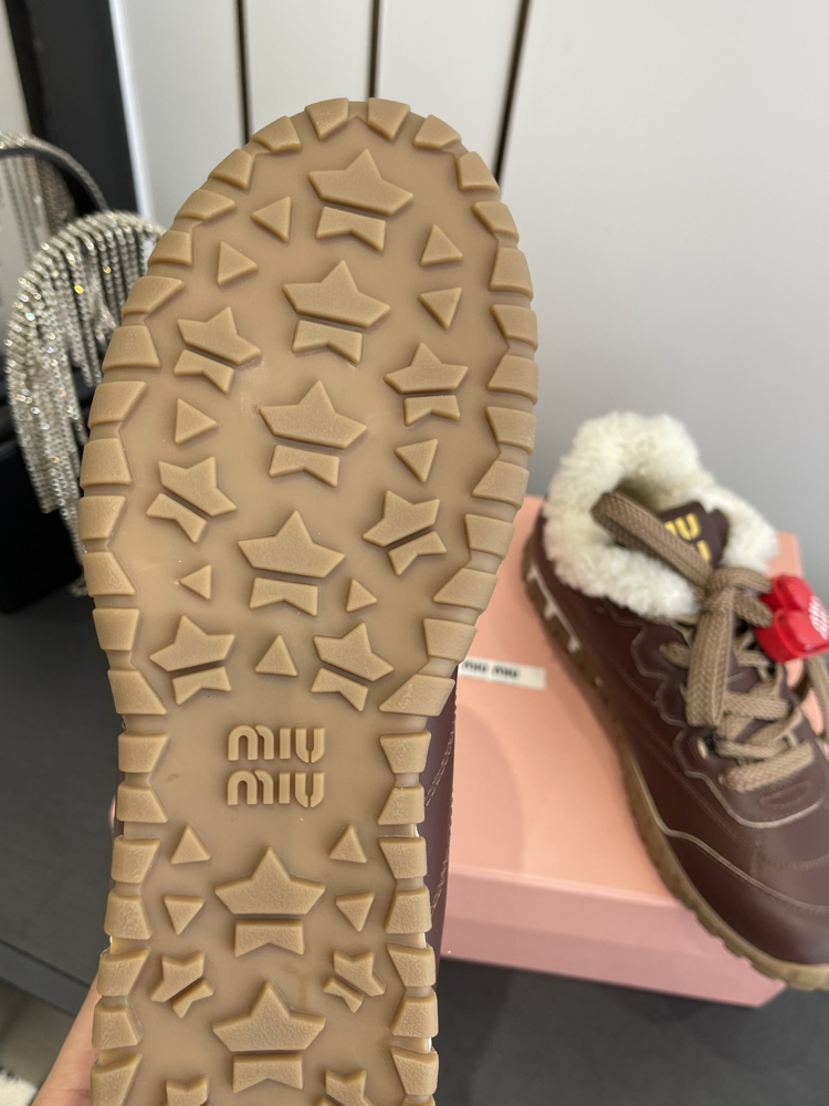 Miu Miu Tüylü Spor Ayakkabı