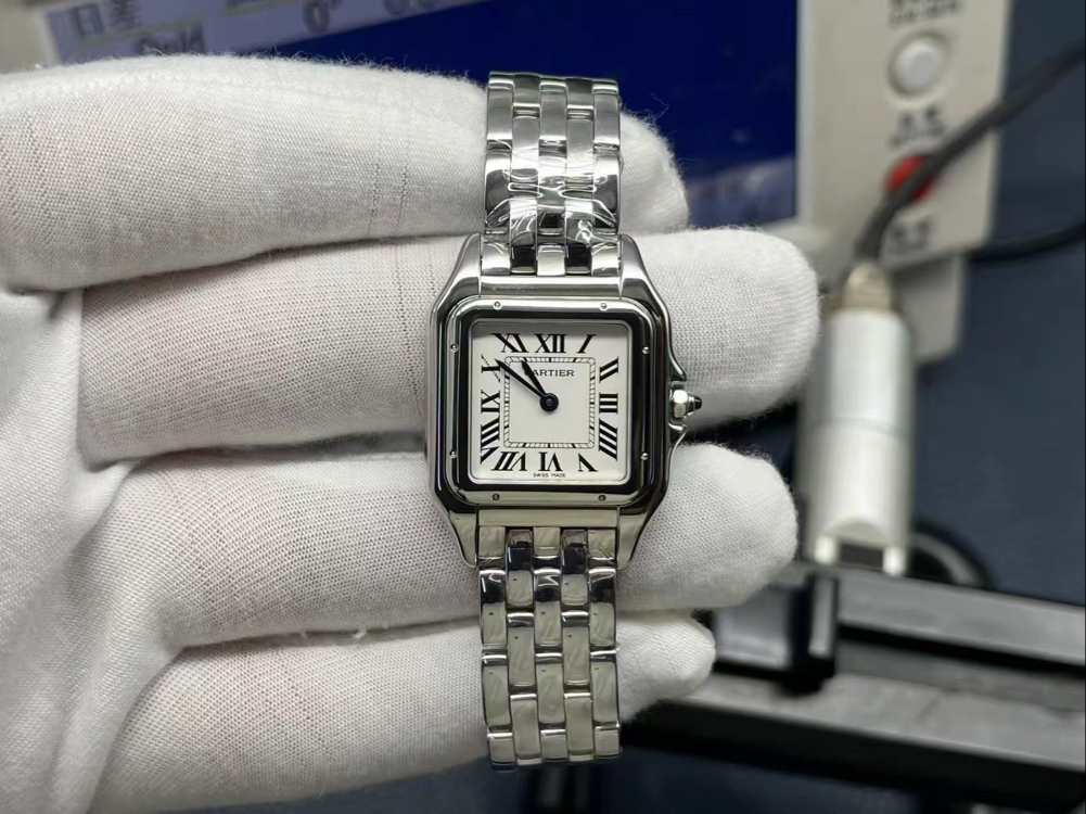 Panthère de Cartier’ Saat
