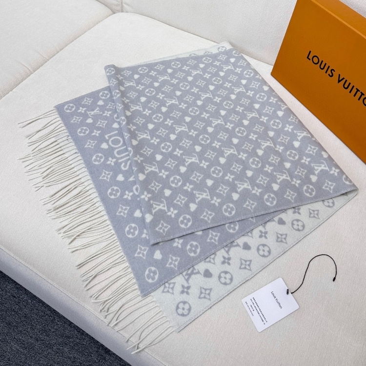 Louis Vuitton Monogram Desenli Şal/Fular