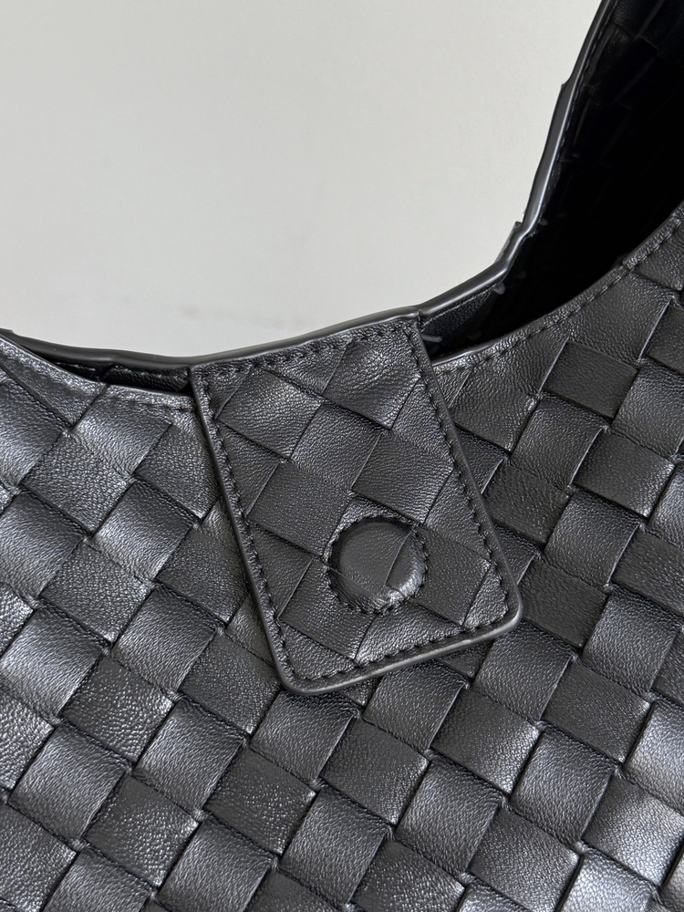 El Yapımı Bottega Veneta Intrecciato Çanta