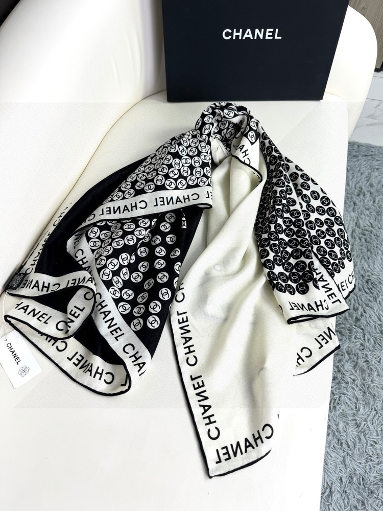 Chanel Monogram Logolu İpek/Kaşmir Şal