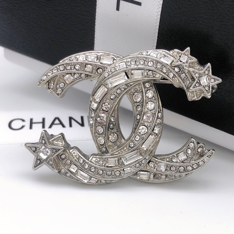 Ürün İsmi: Chanel CC Yıldız Broş