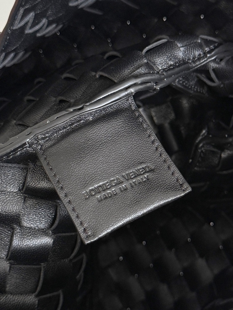 El Yapımı Bottega Veneta Intrecciato Çanta