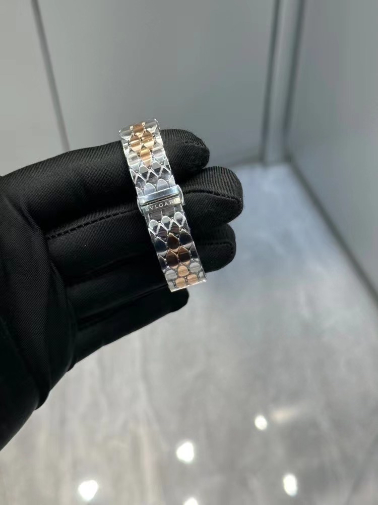 Eta Bvlgari Serpenti Tubogas saat