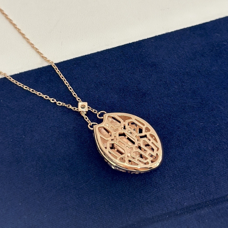 Ürün İsmi: Bulgari Serpenti Yılan Başlı Kolye