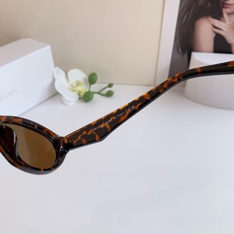 Prada Tortoiseshell Güneş Gözlüğü