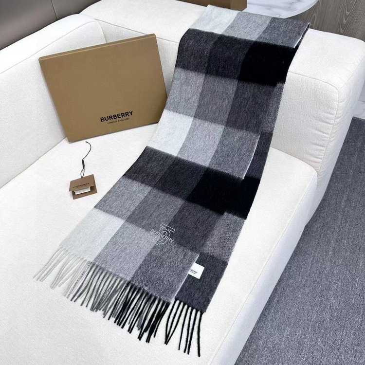 Burberry Check Desenli Şal/Fular 