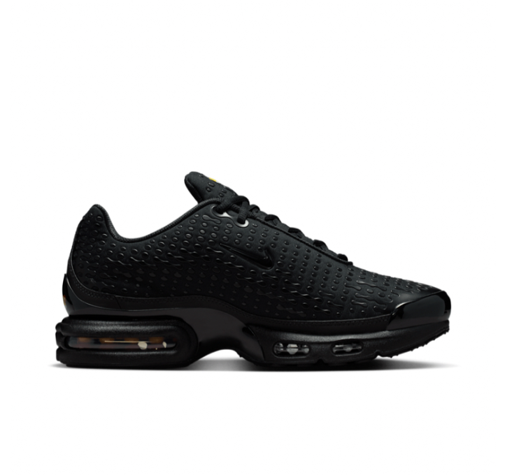 NİKE AİR MAX PLUS TN 7 TRİPLE BLACK