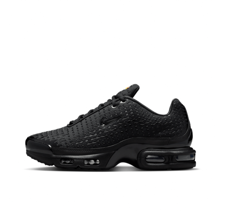 NİKE AİR MAX PLUS TN 7 TRİPLE BLACK