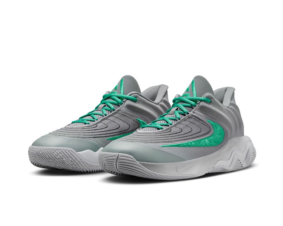 NIKE GIANNIS IMMORTALITY 4 GREY